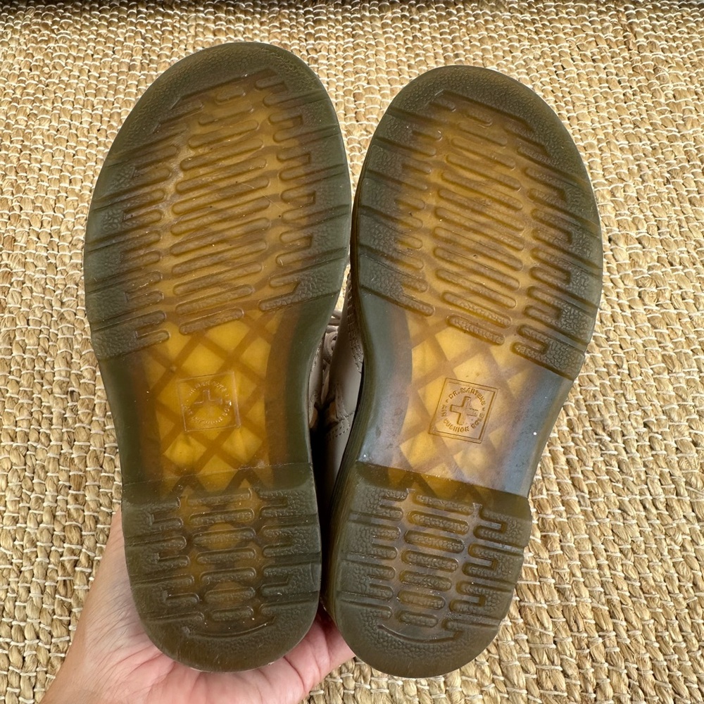 Doc Martens taupe 26634 Ain’t Wair lace up and zip up the side size 11 - Picture 8 of 10